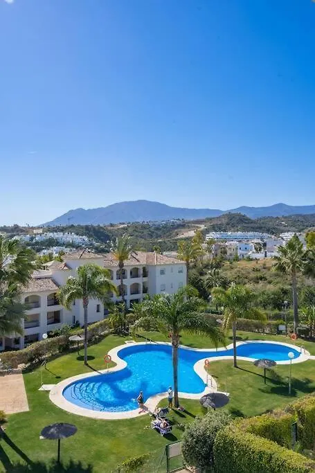 Apartment Fantastisch Appartement Vlakbij Zee Estepona