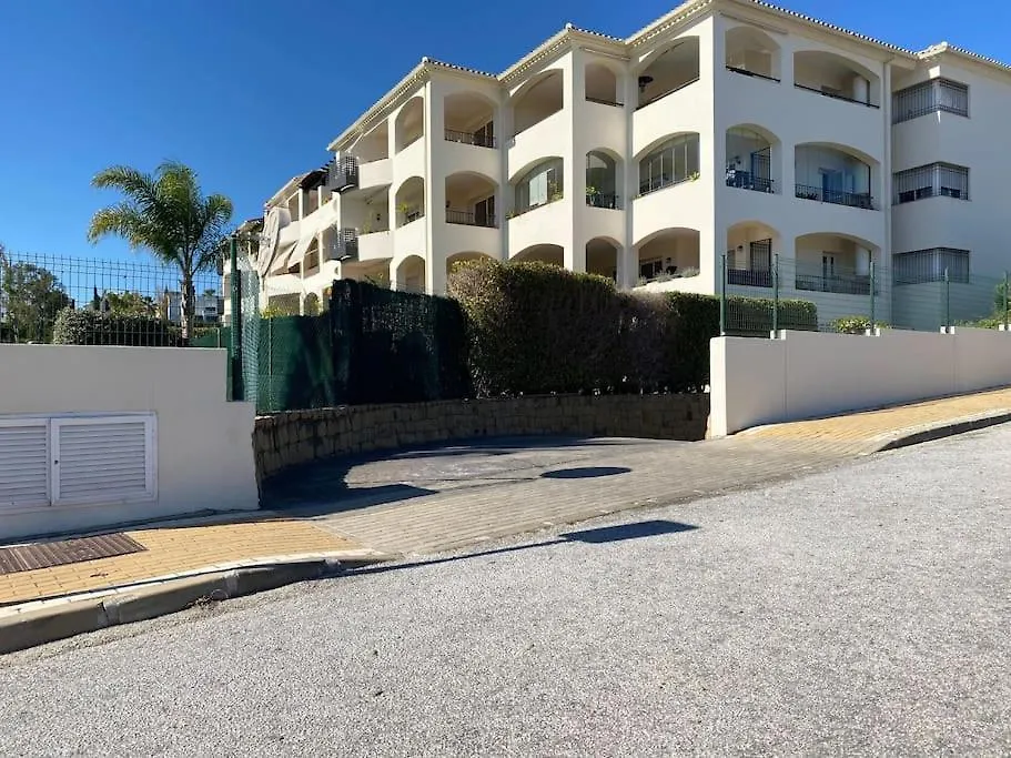 Apartment Fantastisch Appartement Vlakbij Zee Estepona