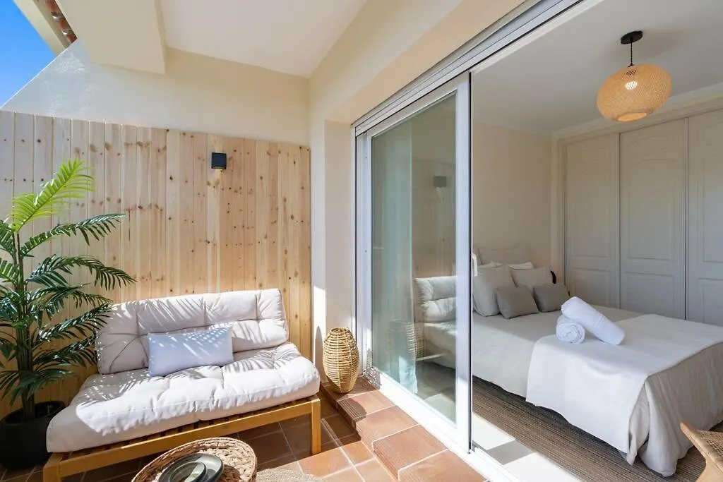 Fantastisch Appartement Vlakbij Zee Estepona Spain